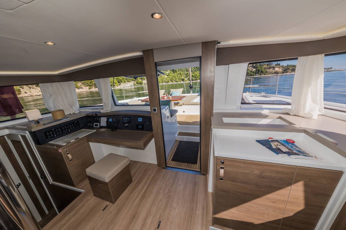 Bali 4.8 cockpit