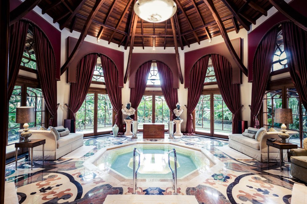 Calivigny Island private residence