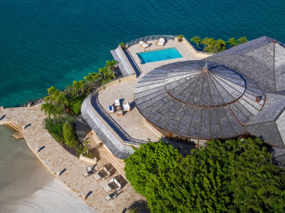 Calivigny Island Overhang House
