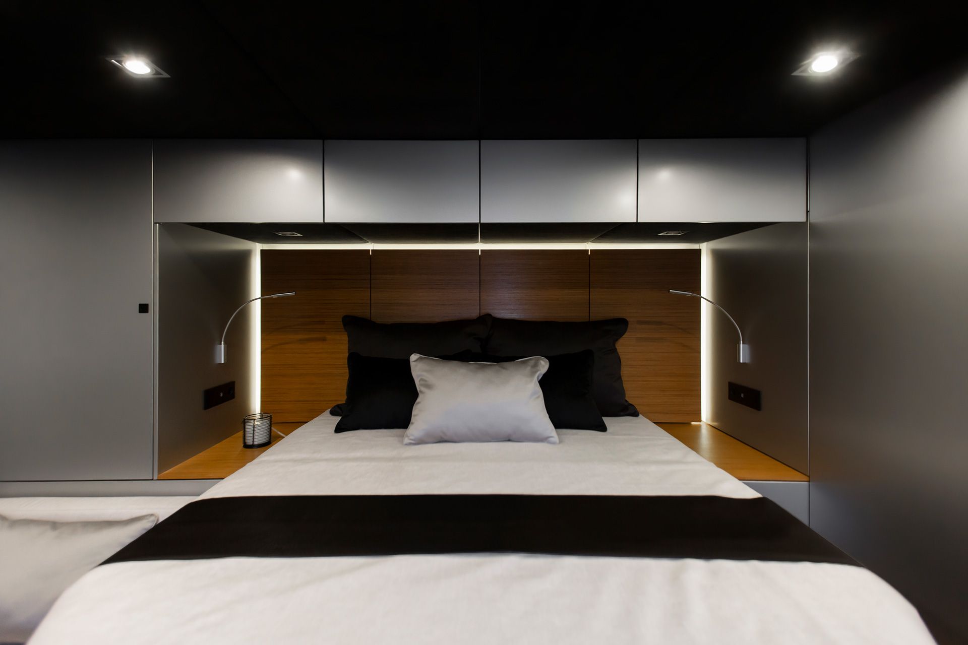 Sunreef 60 cabin