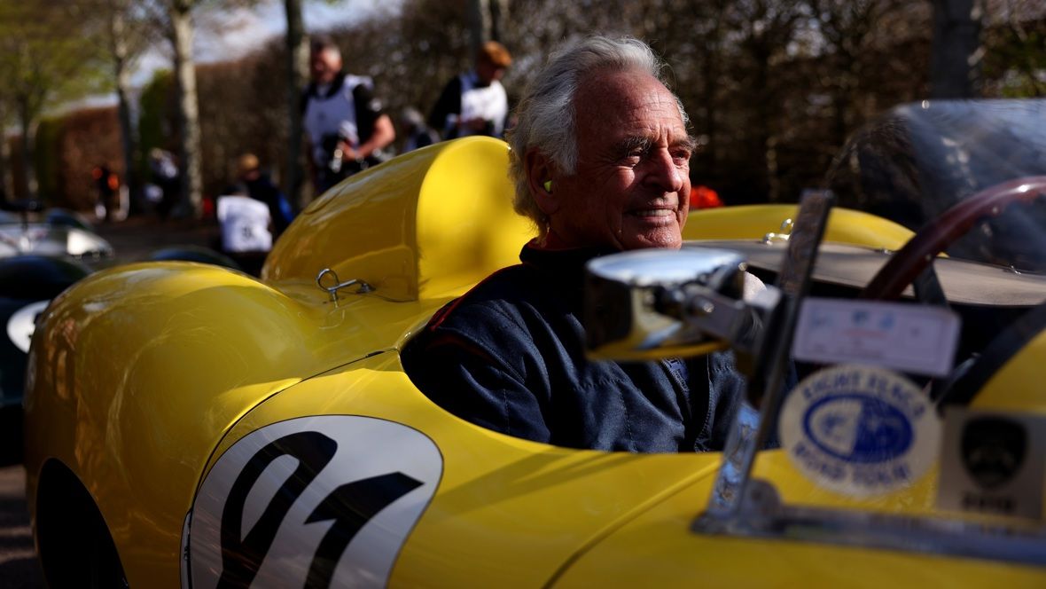 Atmosphere at Goodwood Members’ Meeting