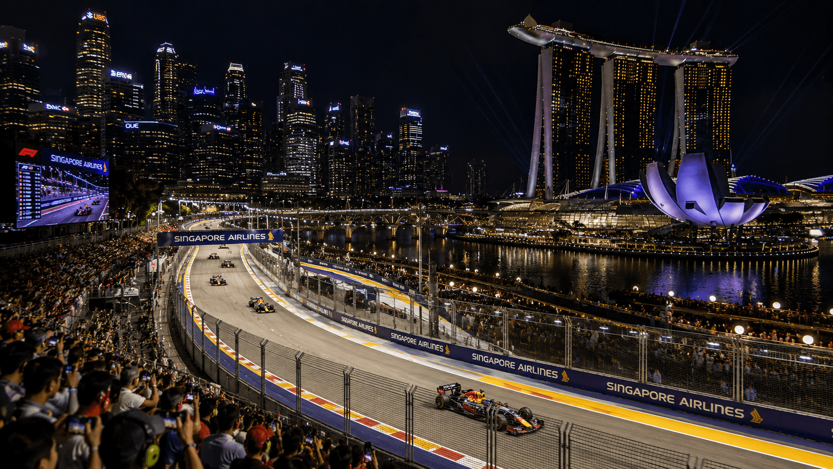 Singapore Grand Prix a panorama Marina Bay v noci