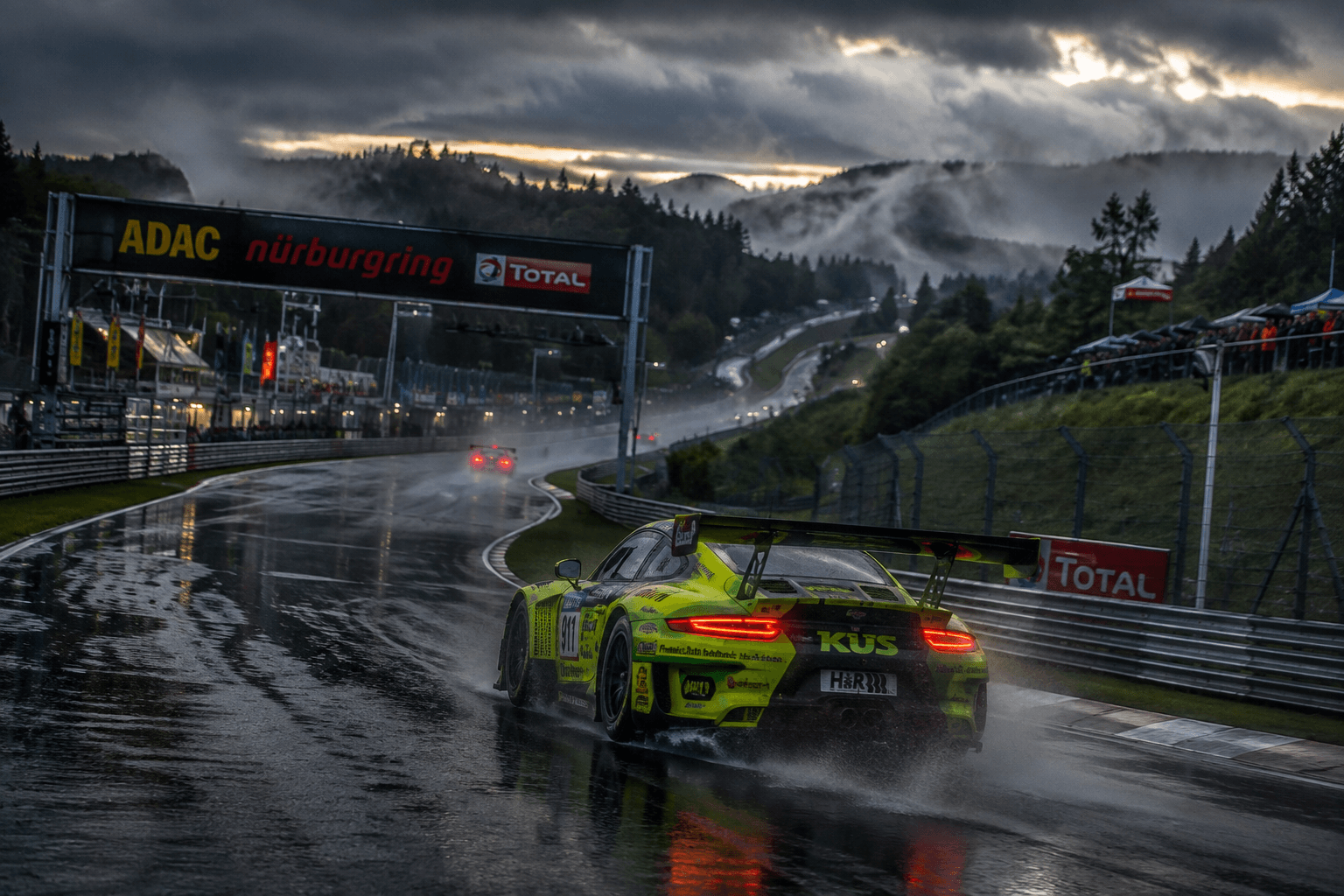 24h Nürburgring 2027 – Nordschleife v dešti